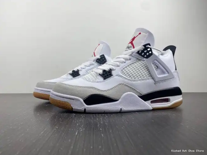4 Jordan SB DR5415-100 Retro 0524